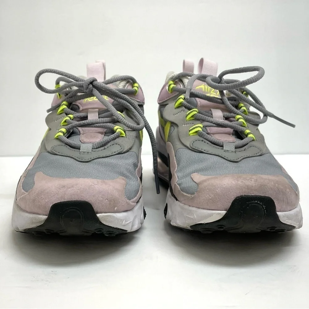 Nike Air Max 270 react sneakers youth 5.5 or women’s 7
